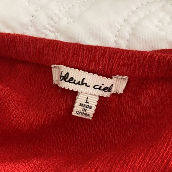 Crop Top - Picture 4 of 4